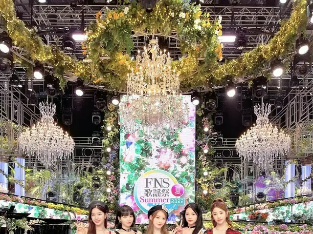 LE SSERAFIM、昨夜の「FNS歌謡祭夏」に出演