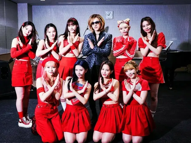 YOSHIKI、NiziU との写真公開が話題。