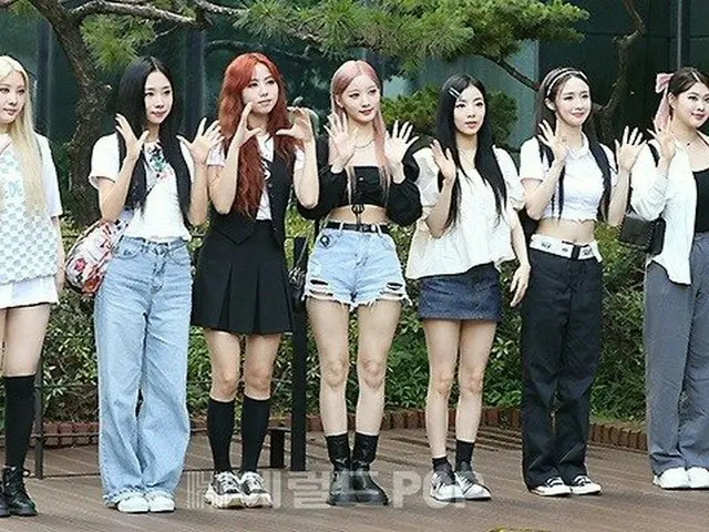 PURPLE KISS、KBS「ミュージックバンク」出演のため放送局へ