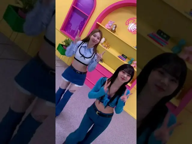 【公式】「TWICE」、#TalkthatTalk Challenge✌(TW-peace ver.) 🐰🐯💕  
