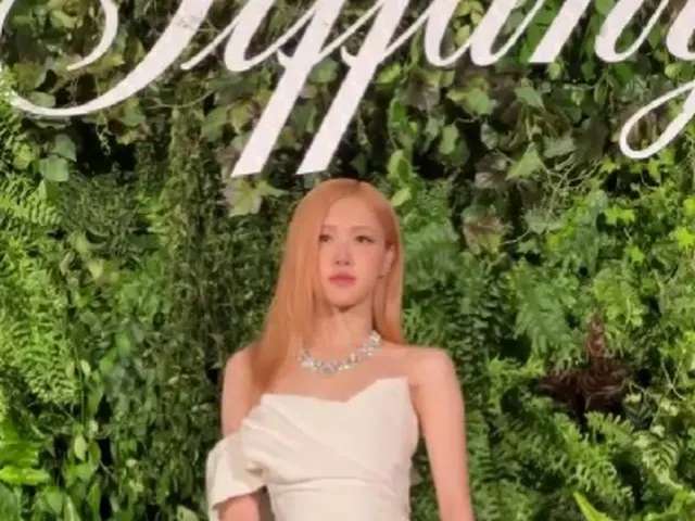 ROSE(BLACKPINK)、13日に日本で行われた「Tiffany & Co.」のイベントに出席