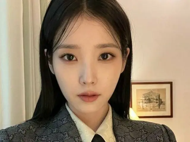 IU(アイユー)、新型コロナウイルス感染者との濃厚接触者となり「春史(チュンサ)国際映画祭」の出席を取りやめ