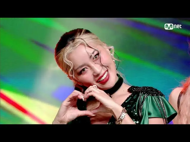 【公式mnk】「DEBUT」魅惑パフォーマンス「コカアンバター」の「Mi Deh Yah」ステージ #M COUNTDOWN_  EP.773 | Mnet 2