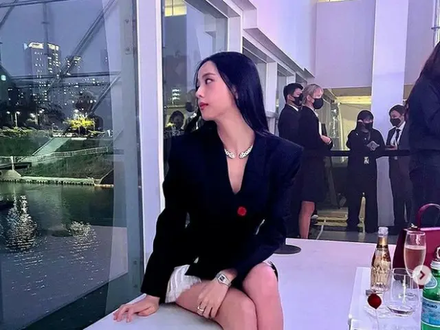 JIDOO(BlackPink)、「Cartier」清潭店リオープニング記念パーティーに出席