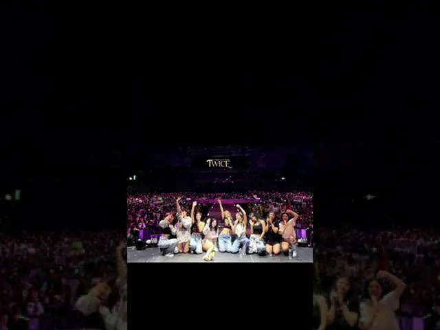 【公式】「TWICE」、ONCE いつもTWICEの前にくる#TWICE #TWICE #TWICE_4TH_WORLD_TOUR_ENCORE  