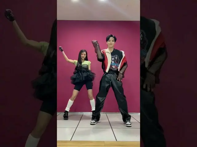 【公式】OH MY GIRL 、With #キム・ジョンヒョン先輩✨#SelfishChallenge #ユア #YooA #SELFISH  