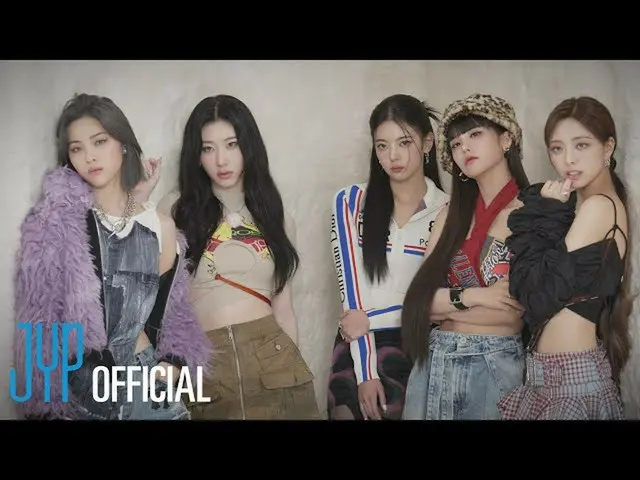【公式】ITZY、ITZY「CHESHIRE」JACKET BEHIND  