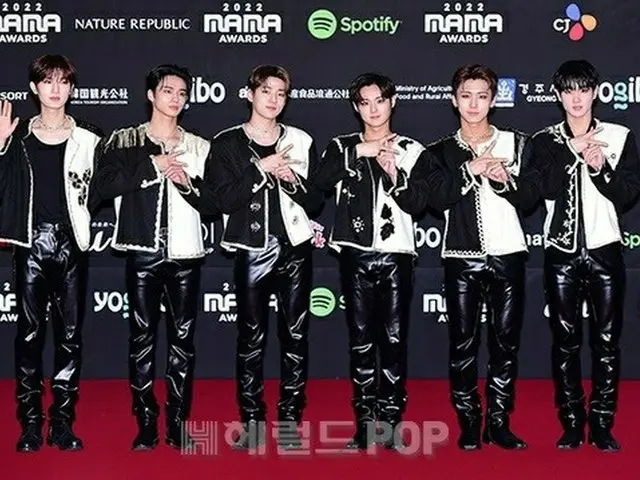 DKZ、「2022 MAMA AWARDS」レッドカーペットに出席。