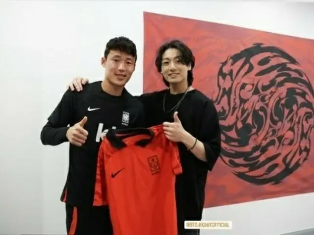 サッカー韓国代表のソン・ジュノ選手、JUNG KOOK(BTS) とのツーショット写真を公開