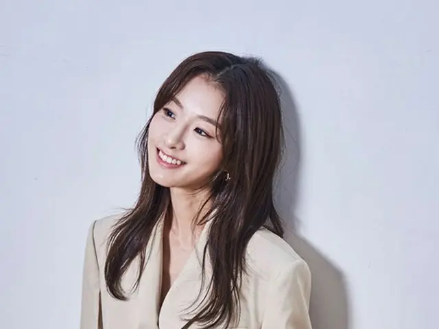 女優ヒョンリ(玄理)と町田啓太(劇団EXILE)の結婚が韓国でも話題に