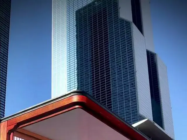 ソウル市内にあるCOEX K-POP広場のK-POP SQUARE MEDIAの迫力ある映像が話題に