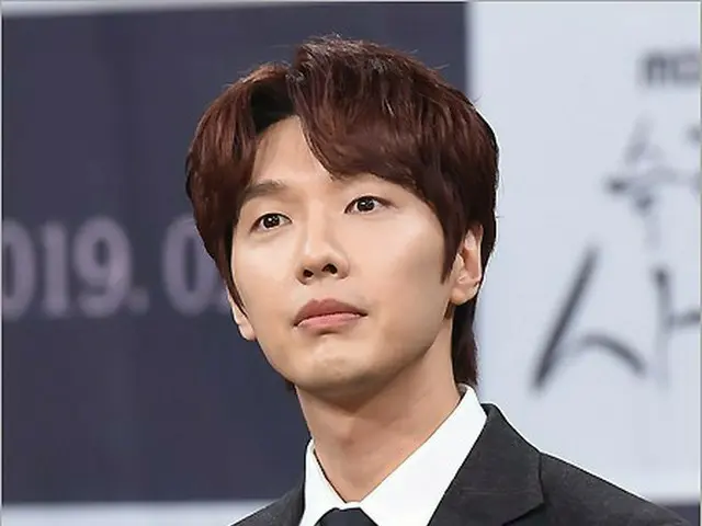 チ・ヒョヌ、元マネジャーが設立した新事務所に専属契約へ