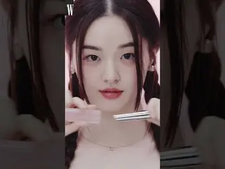 【公式wk】 しっとりタングル！ #BLACKPINK_ ジスにインスパイアされたKRISチャンディオールビューティー「ディオールアディクトリップグロー」新規カ
