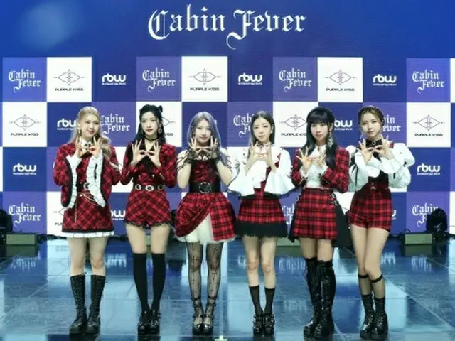 PURPLE KISS、5thミニアルバム「Cabin Fever」のショーケースを開催