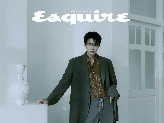 俳優イ・ジョンソク、ファッション雑誌「esquire」のインタビューで交際中の歌手 IU(アイユー)_について言及で話題に