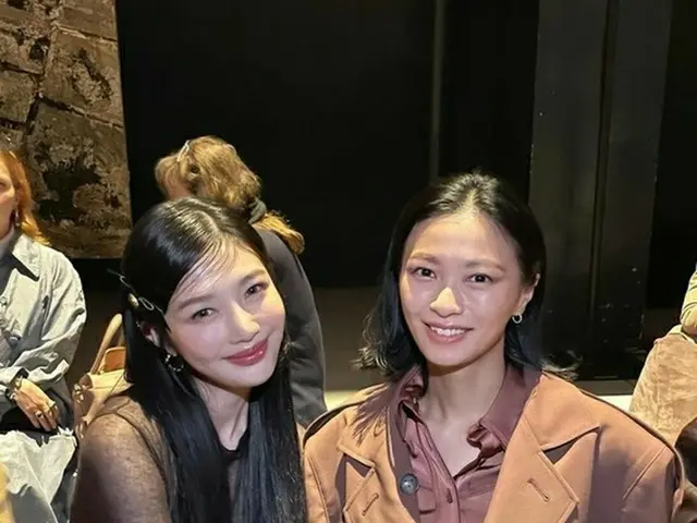 ジョイ(Red Velvet)、榮倉奈々とのツーショット写真を公開