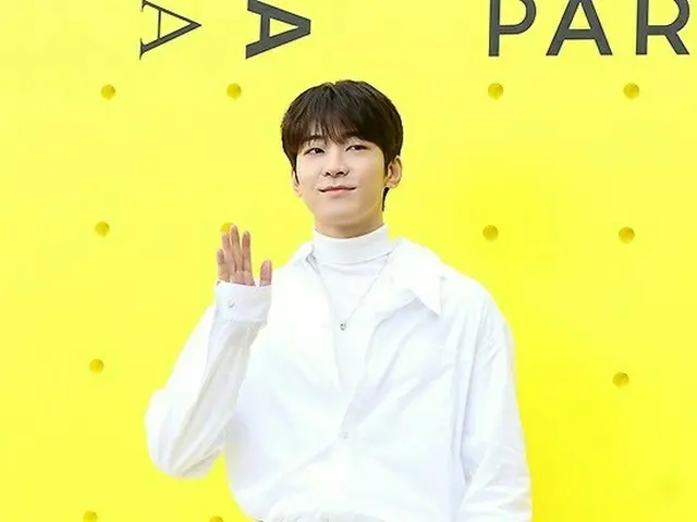 SEVENTEEN ウォヌ、イタリア香水ブランドのポップアップストアイベントに出席