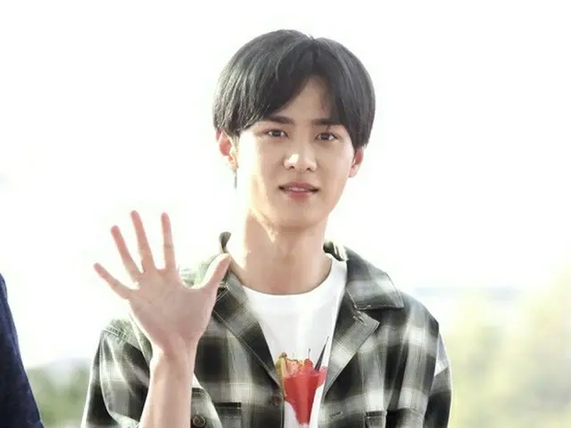 WayV クン、海外スケジュールで足首負傷