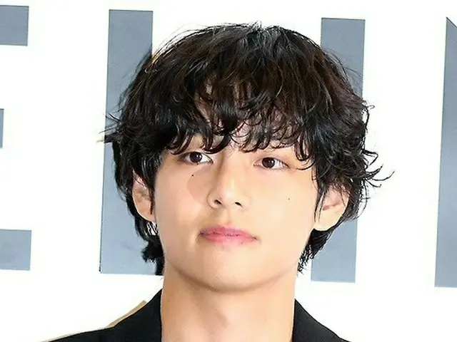 V(BTS)、「セリーヌ」のポップアップイベントに出席