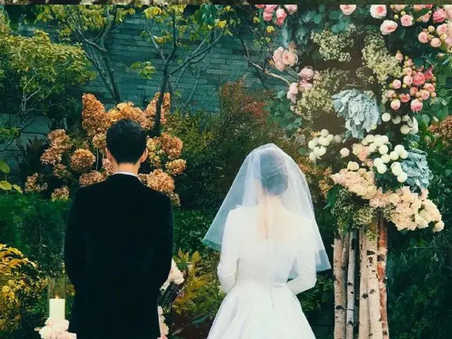 中国のトップ女優チャン・ツィイー、俳優ソン・ジュンギ－ソン・ヘギョ 結婚式の様子を公開。