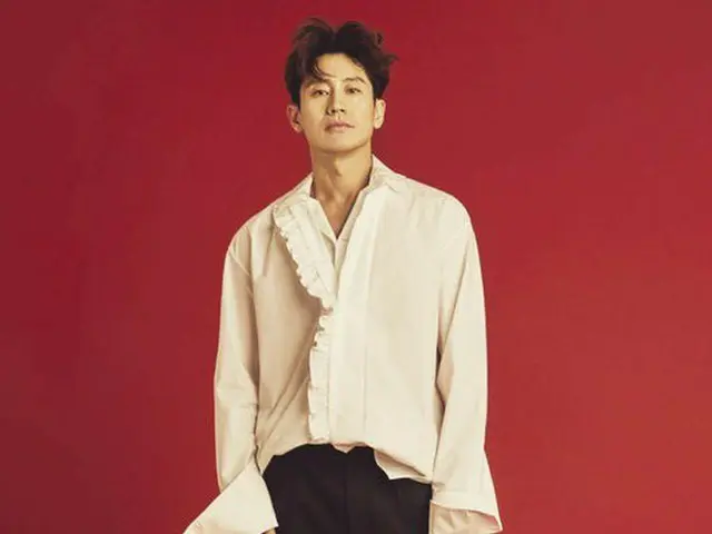 俳優シン・ハギュン、画報公開。