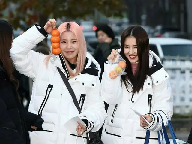 MOMOLAND ジュイ＆ナンシー、大学修学能力試験を受験。