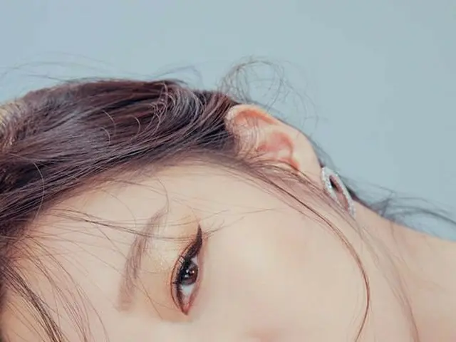 女優コン・ヒョジン、画報公開。