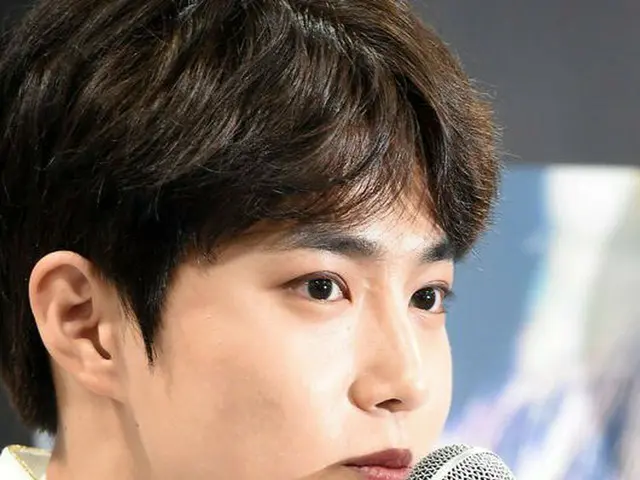 EXO Suho、記者会見