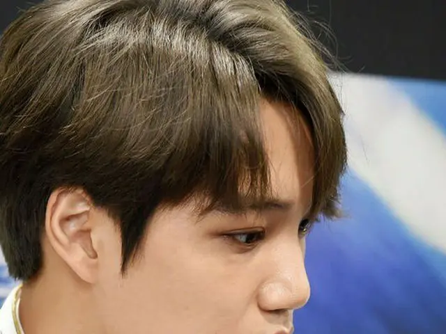 EXO Kai、記者会見中