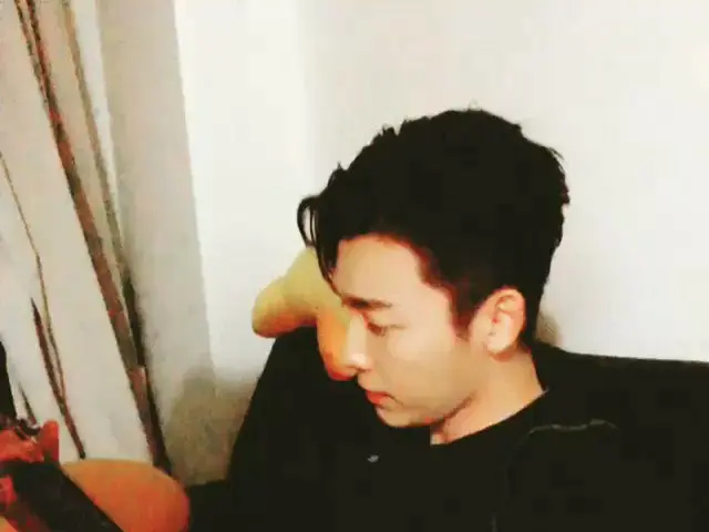 SUPER JUNIOR ドンヘ、SNS更新