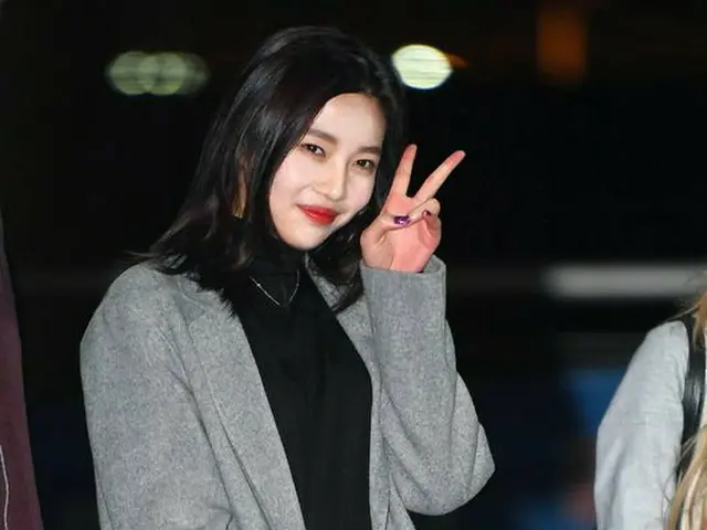 Red Velvet ジョイ、「2017 MAMA」出席のため香港へ