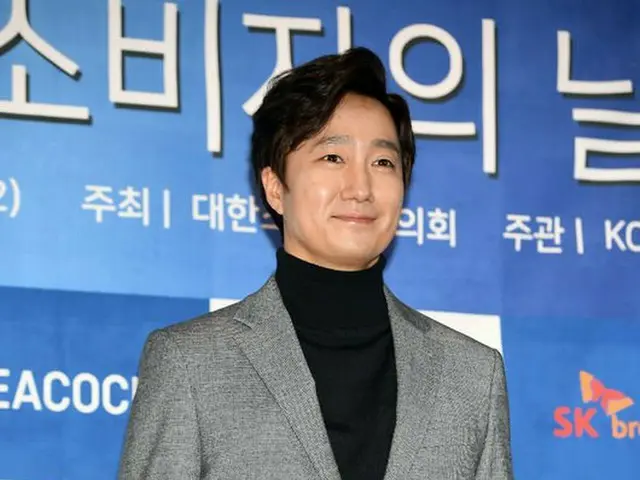 俳優パク・ヘイル、「第22回消費者の日授賞式」に出席。