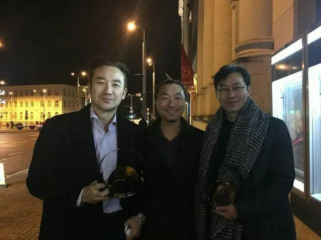 買春容疑で物議醸した俳優オム・テウン、物議後はじめて公式の場に