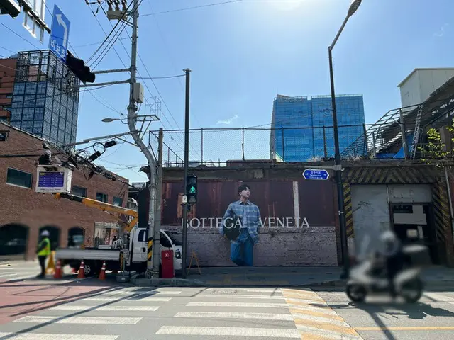 RM(BTS)、ソウル市内の巨大広告