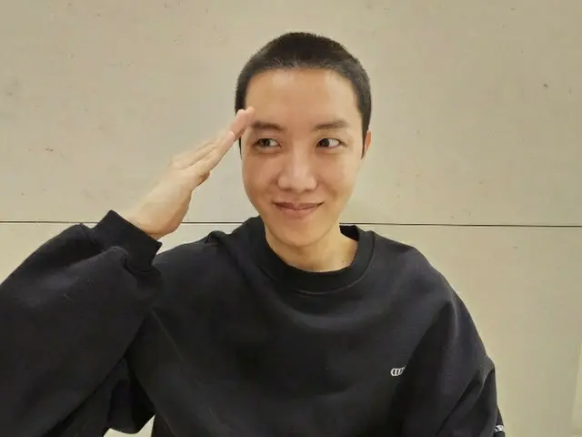 本日入隊するJ-HOPE(BTS)、短髪姿を公開