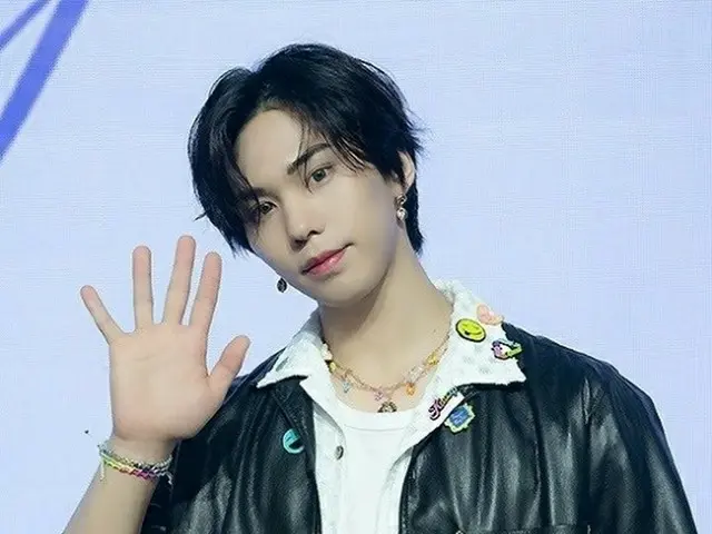 ASTRO から脱退したラキ、故ムンビンさんの追悼空間を訪れ手紙残す