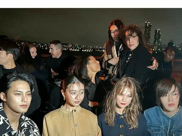 Koki、韓国で開催の「ルイ・ヴィトン」ショーに参加し、ミンギュ(SEVENTEEN)やYUTA(NCT 127)、俳優ウィ・ハジュンとの写真を公開