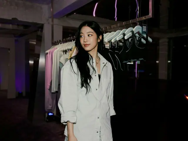 カズハ(LE SSERAFIM)、11日夜にソウルで行われたカプセルコレクション“Jennie for Calvin Klein”の発売を祝うグローバルイベント