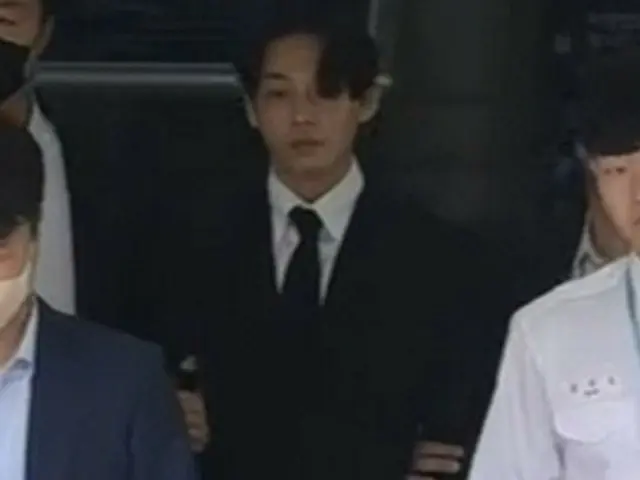 俳優ユ・アイン、「手錠」が韓国で話題