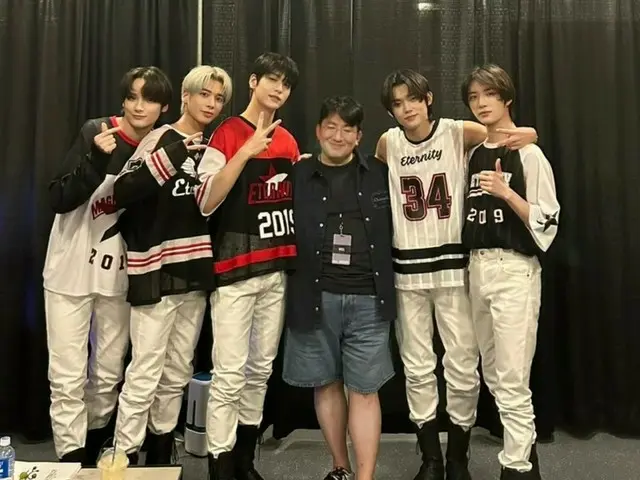 パン・シヒョク議長、「TOMORROW X TOGETHER(TXT)」のスタジアム公演をお祝いする投稿写真の姿が激やせで話題に