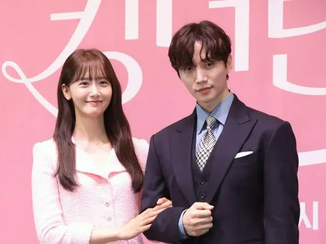 ドラマで共演中のユナ(少女時代)とジュノ(2PM)に熱愛報道