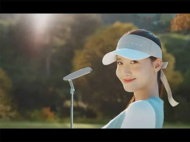ユナ（少女時代）、ゴルフウェアWIDEANGLEのテレビCMが話題