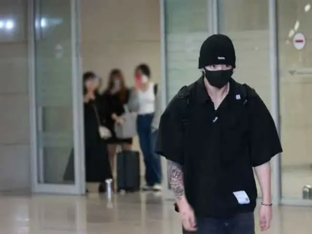 JUNG KOOK（BTS）、9日午後仁川国際空港に到着の様子