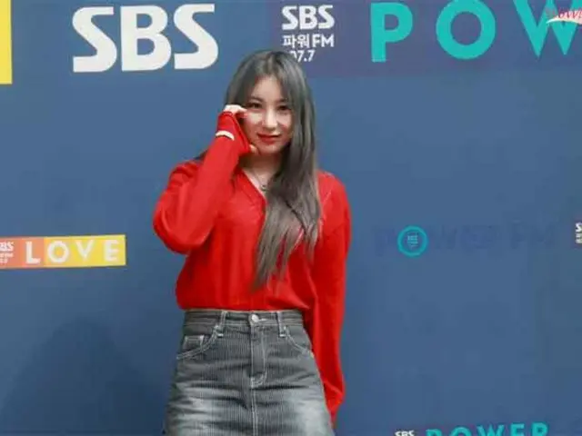 イ・チェヨン、12日午後にラジオ番組「2時脱出カルトゥーショー」収録のためにSBSに到着した様子