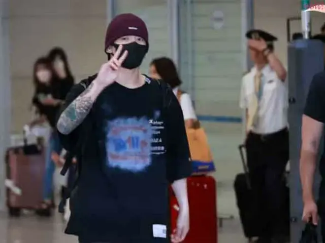 JUNG KOOK（BTS）、25日午後に仁川国際空港到着の様子