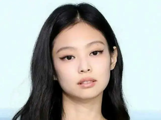 JENNIE（BLACKPINK）、tvNの新バラエティー番組「アパート404」にユ・ジェソクと共にレギュラー出演すると報じられる。