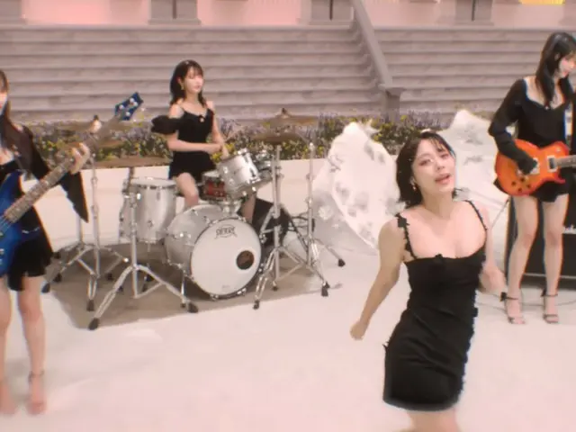 イ・シヨン（元NMB48）、韓国のガールズバンド「QWER」として韓国で再デビュー