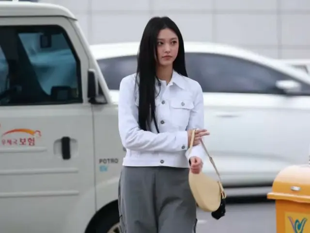 「NewJeans」ヘリン、仏・パリに向けて出発＠仁川国際空港