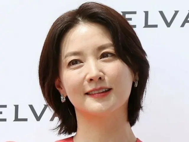 女優イ・ヨンエ、KBS単独トークショーでMC初デビューかとささやかれていたが最終的に断ったと報じられる