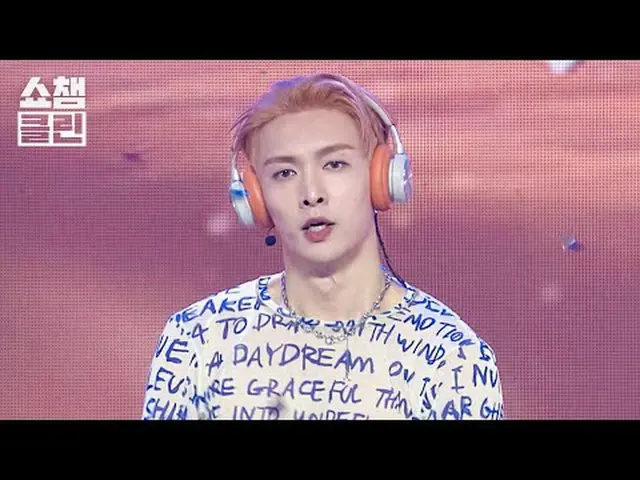 爆発的なエネルギーでステージを埋めるLAY_  ZHAN_ Gの「Psychic (Korean Ver.)」ステージ✨ ＂CLEAN＂バージョンですぐキャプチ